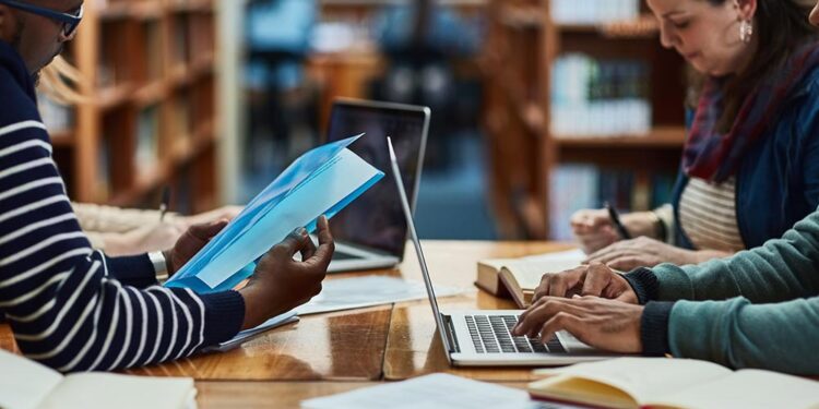 capstone project writing service uk