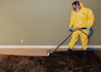 sewage cleanup company